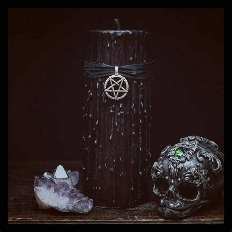 Witchcraft inspired fragrance candle